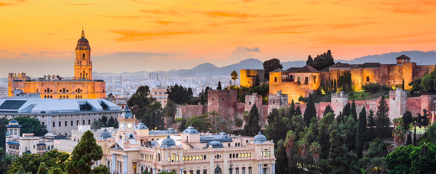 48 Hours in Málaga: Art, Beaches, and Moorish History