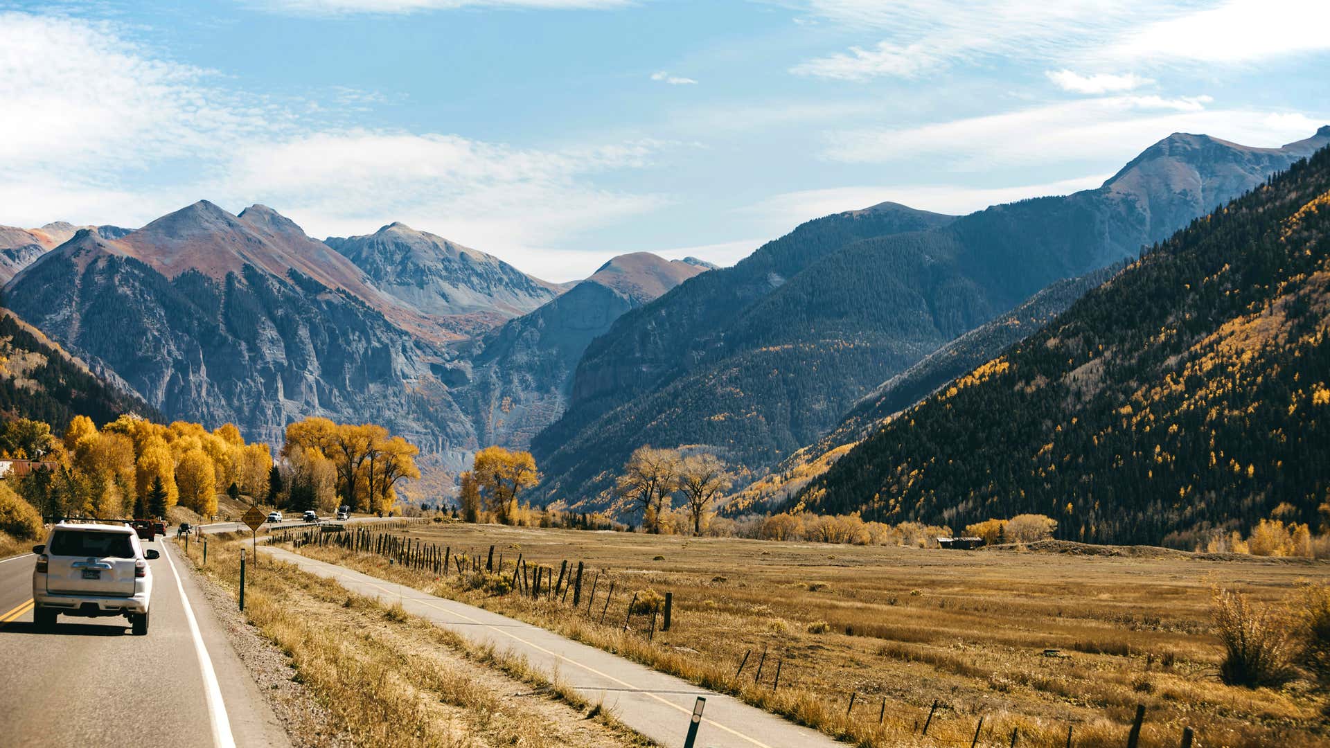 Colorado In October Embrace Fall: Top 10 Things To Do In The US In October