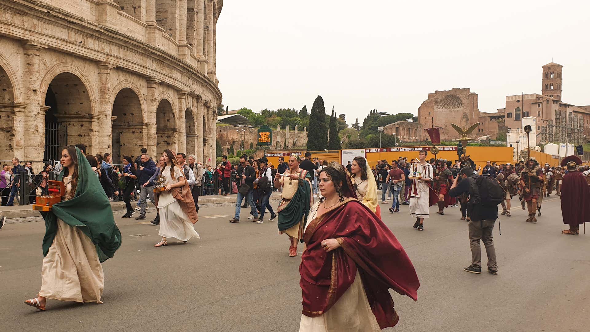 Temple Rome Spring Rome in Spring: 9 of the Best Things To Do in Spring in Rome
