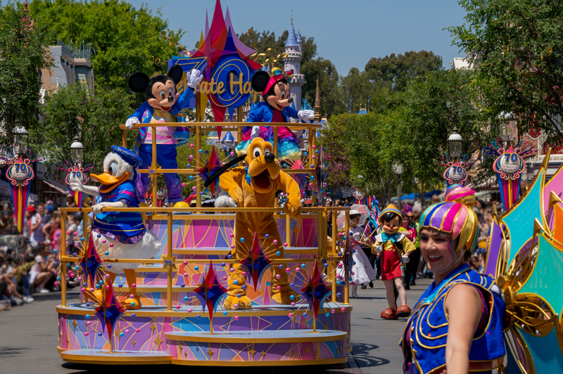 Relanzamiento: Disney Adventure World
