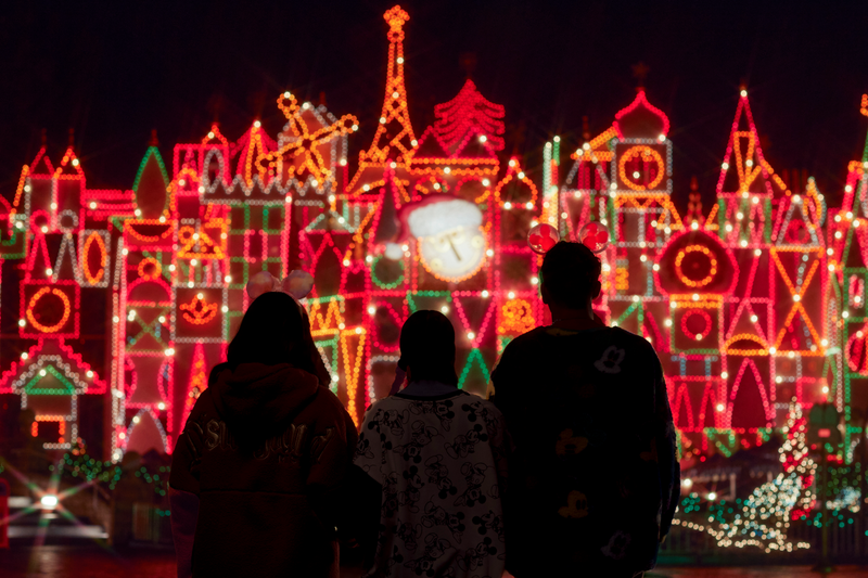 Celebraciones navideñas en Disneyland Resort