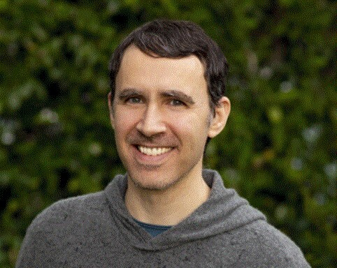 Erez Kalir headshot