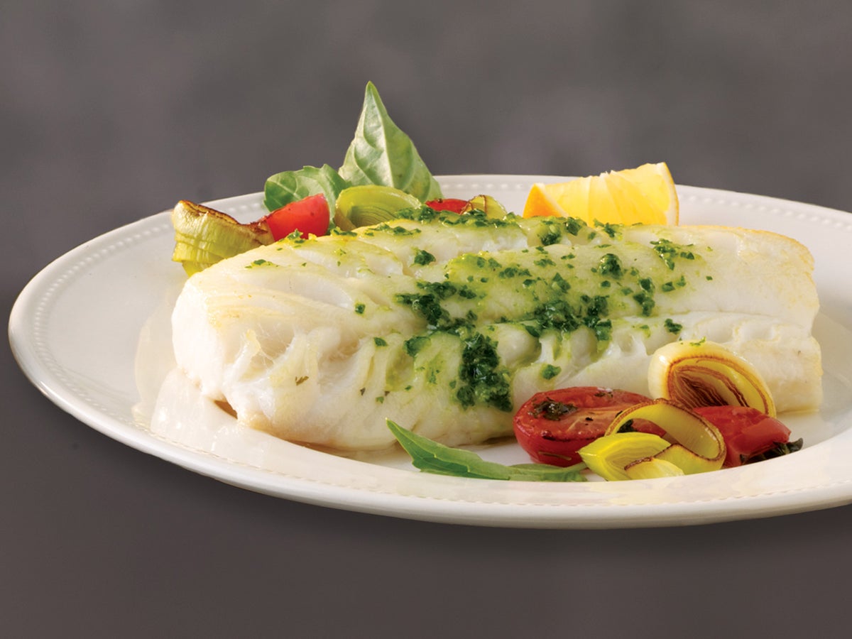 Wild Alaska Cod Fillets, 32+ oz, Skinless, Boneless, Shatter Pack