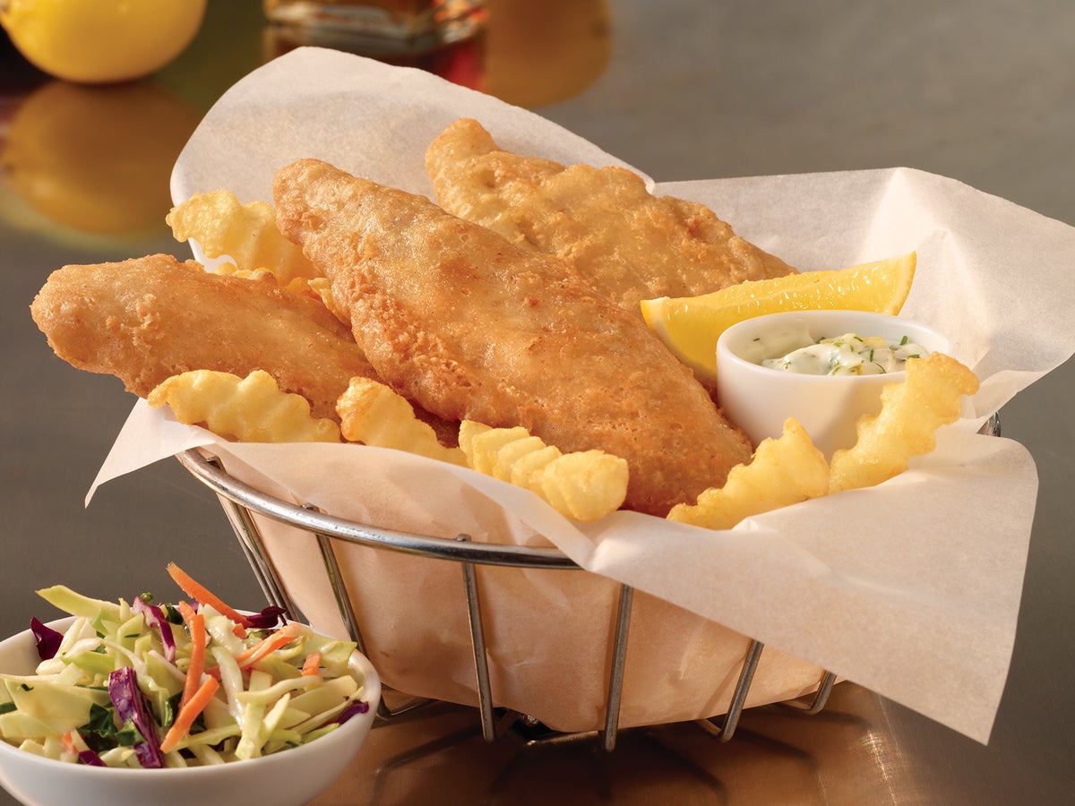 PubHouse® Golden Ale Beer Battered Wild Alaska Pollock 3 oz