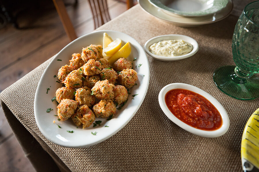 Crab Cake Bites | Louis Kemp | Recipes | Trident Seafoods