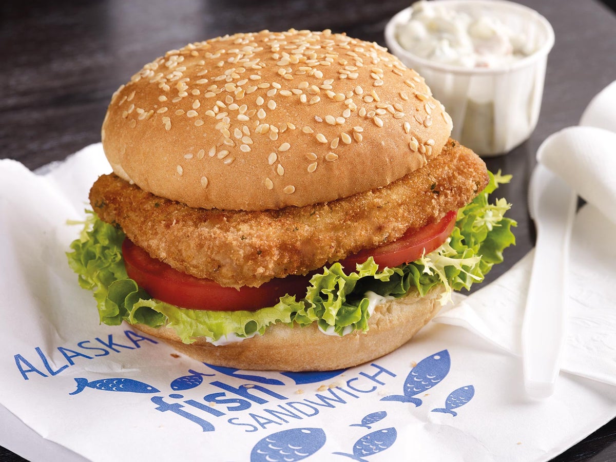 Wild Alaska Pollock Breaded Fish Sandwich 4 oz w/ Sleeves