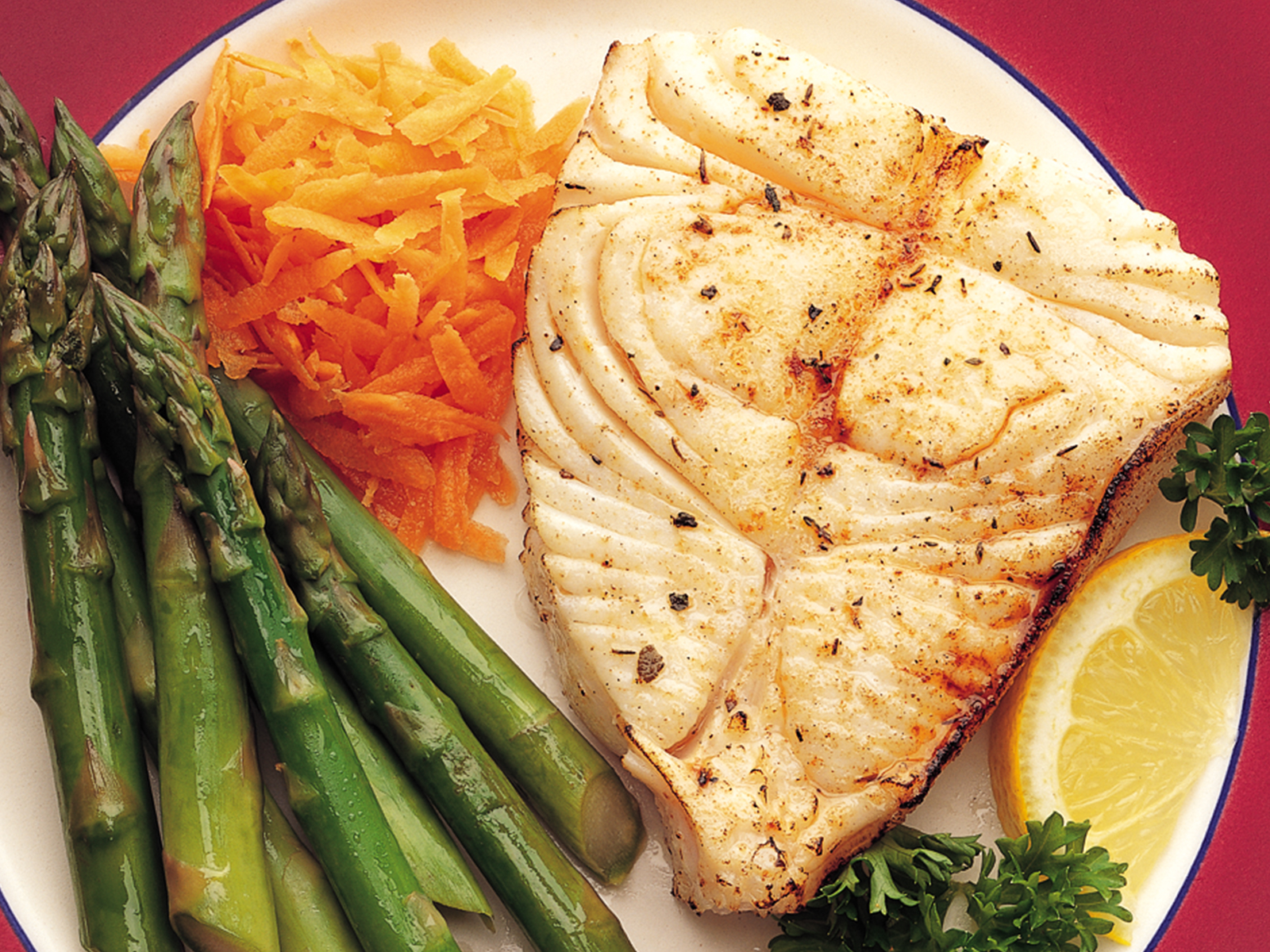 Halibut Steak 6 oz VacPac Food Service Trident Seafoods