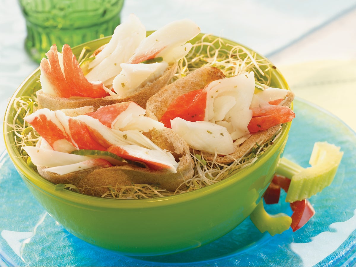 Flake Style Surimi Seafood w/ Repack Labels