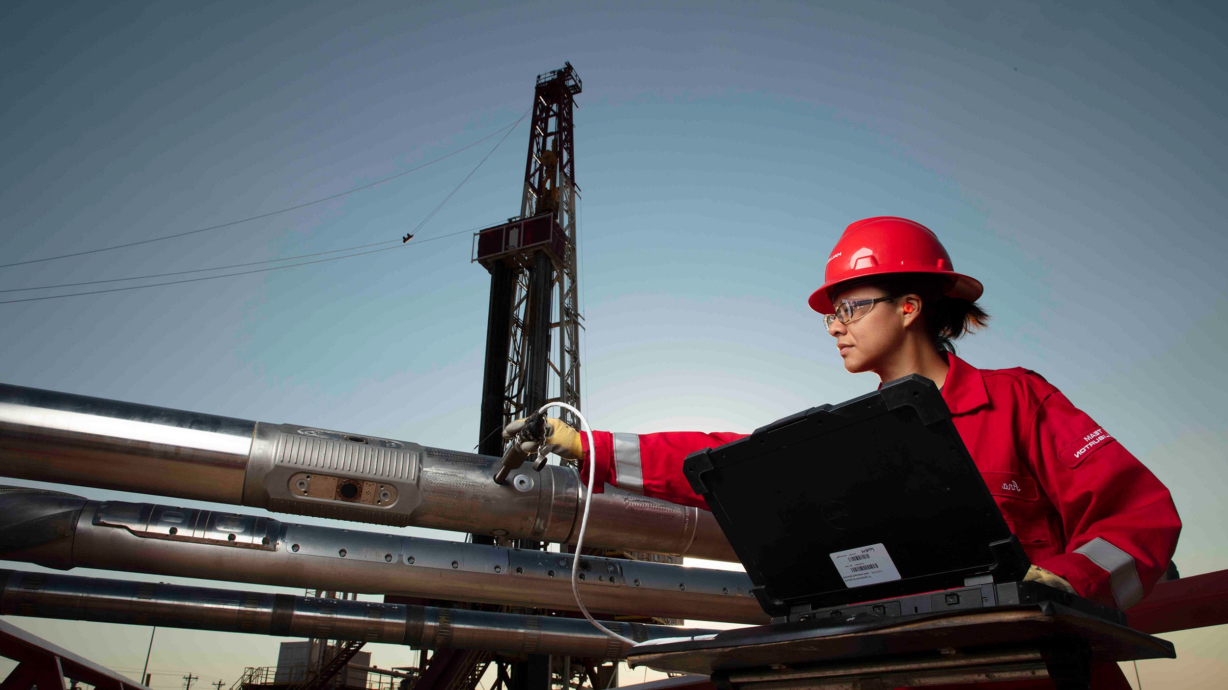 Logging-while-drilling for real-time formation insights