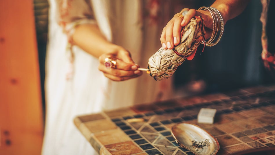 smudging tools