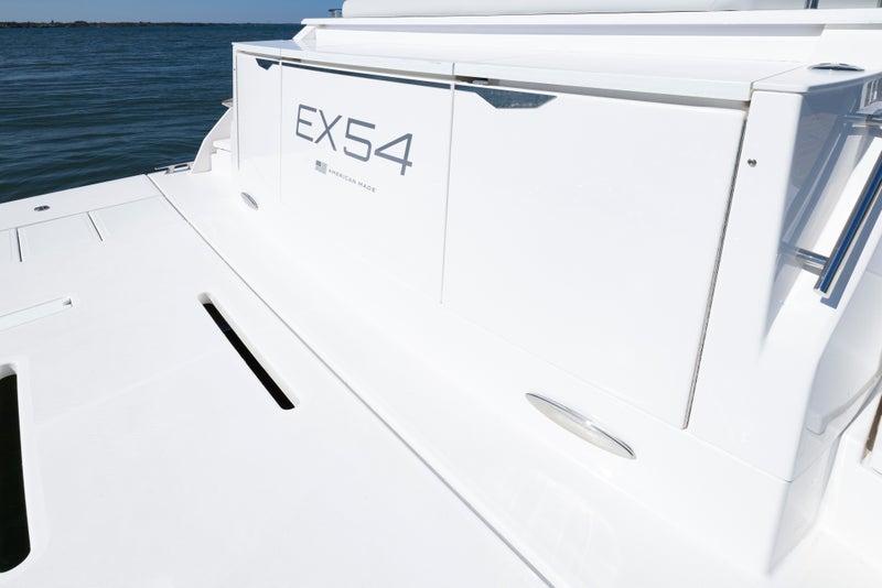 EX 54 Transom Trunk