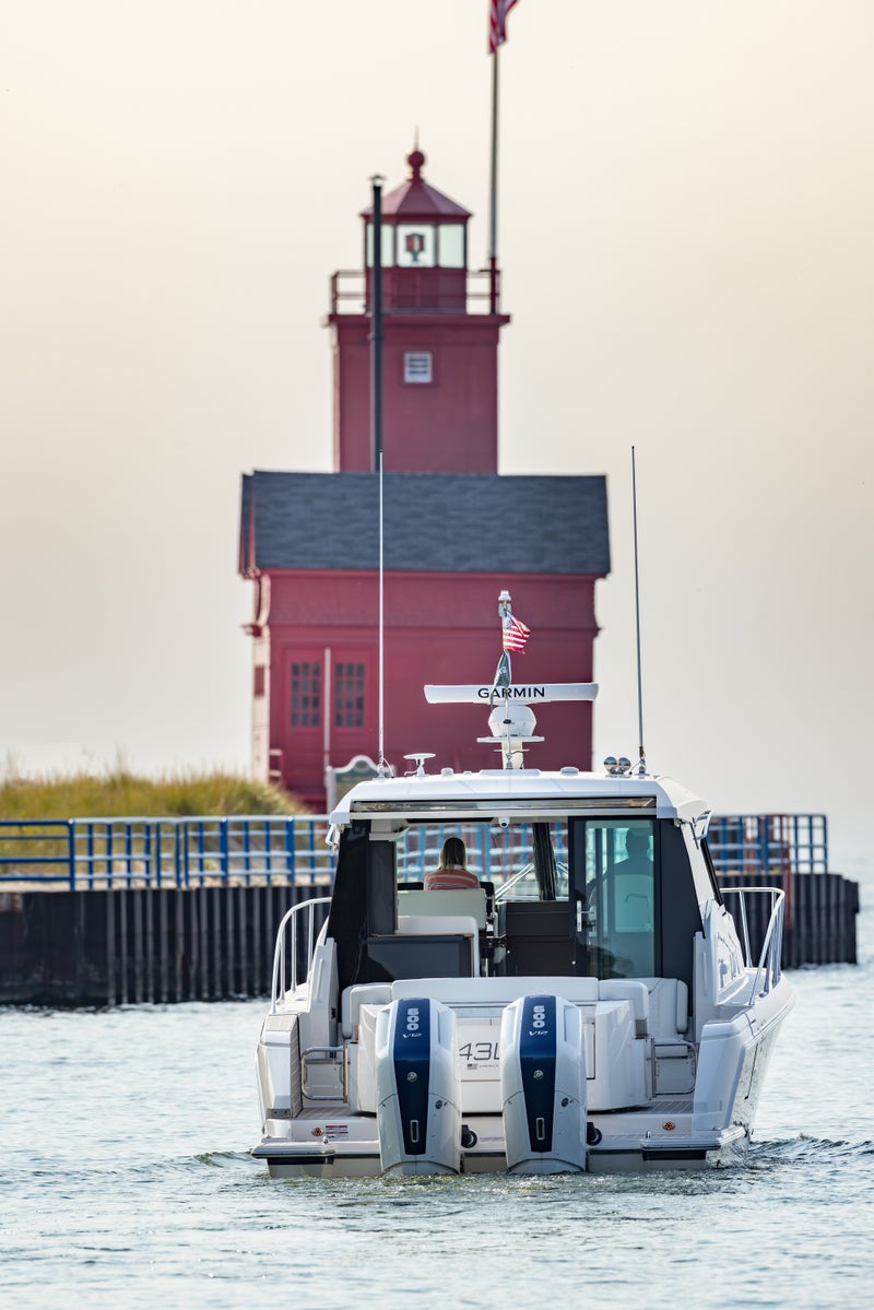 43 LE in Holland Channel alongside Big Red Lighthouse