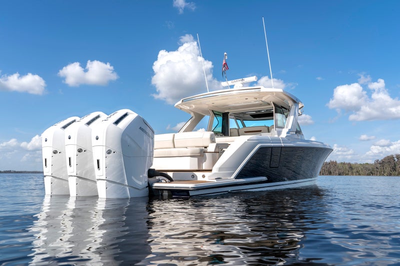48 LS Propulsion Package: Triple Mercury 600 Verado V12&nbsp;