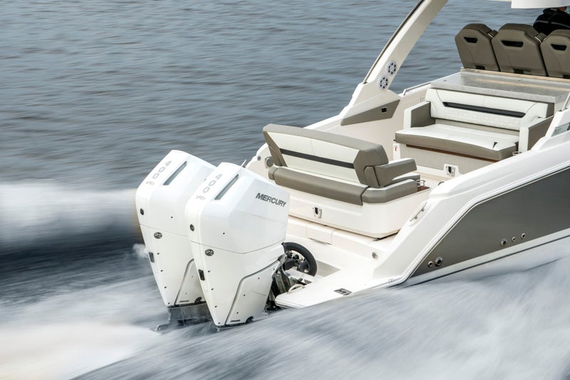 Tiara Yachts 34 LS with Mercury V10, 400 HP Verado engines