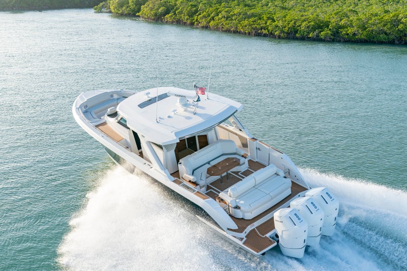 Tiara Yachts 48 LS aerial image