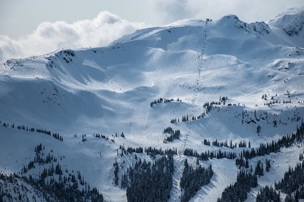 Whistler_Blackcomb_Scenic Chairlift Landscape_(c): Whistler Blackcomb