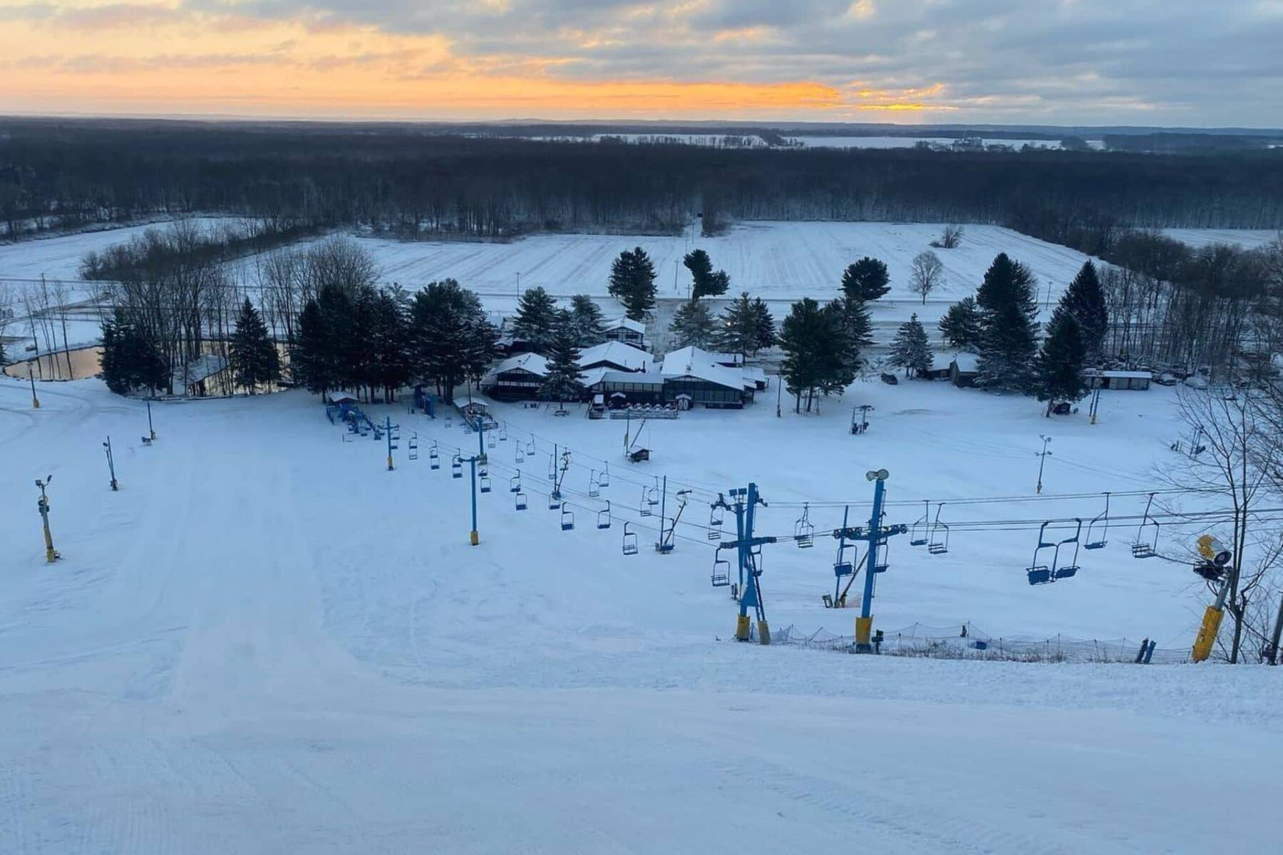 Timber Ridge Ski Resort Area Overview - OnTheSnow