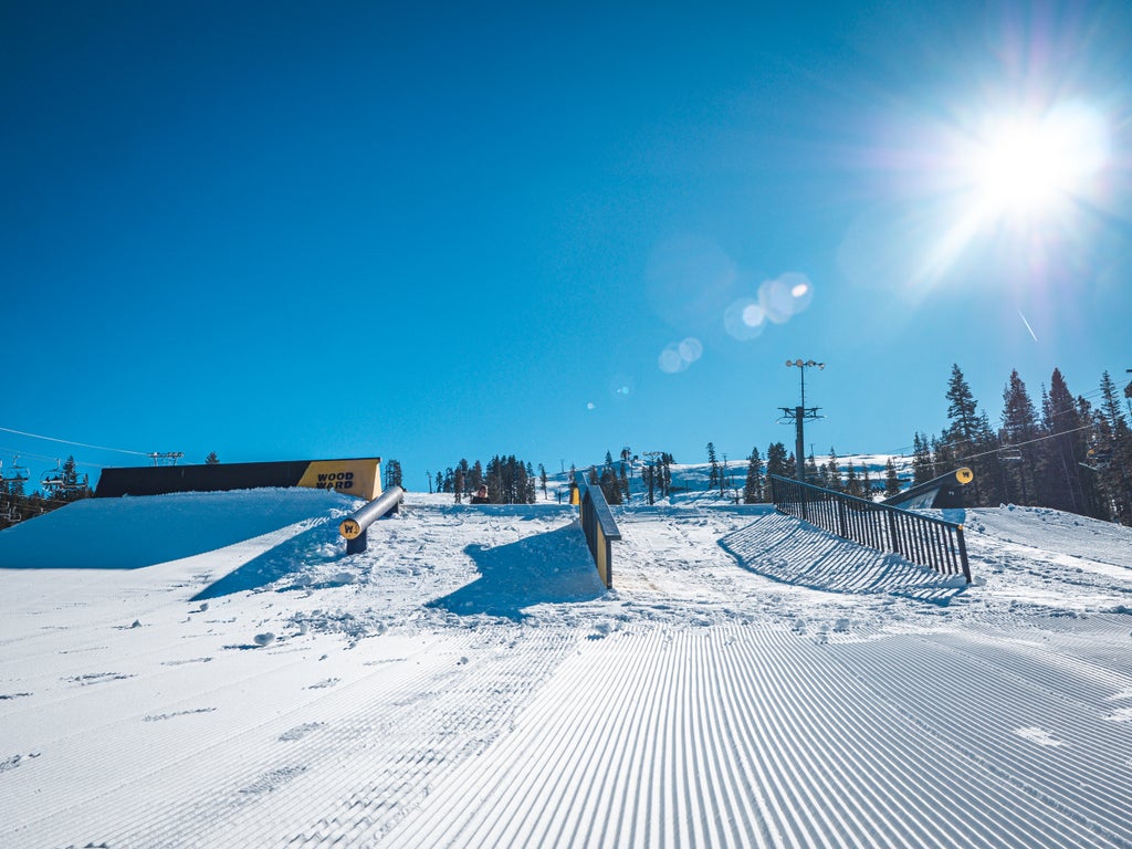 Boreal Mountain Resort_Snow Park_Features_(c): Boreal Mountain Resort