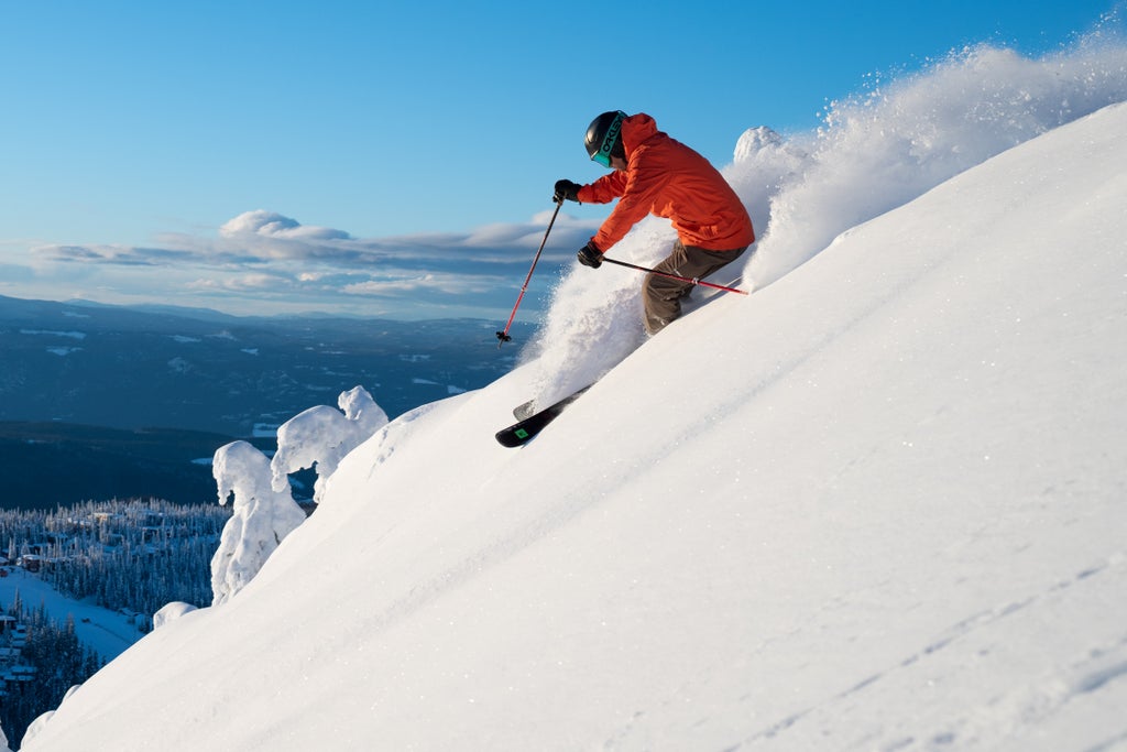 Silver Star_Powder Skiing_(c): Jackson Parker