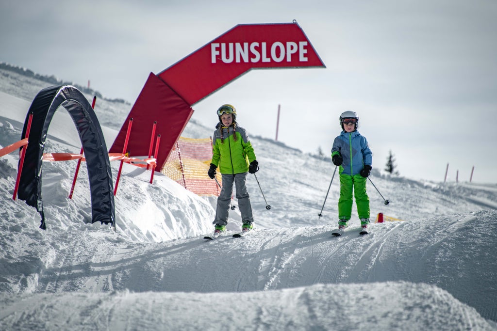 18 snowspacesalzburg winter funslope kinder fahren los