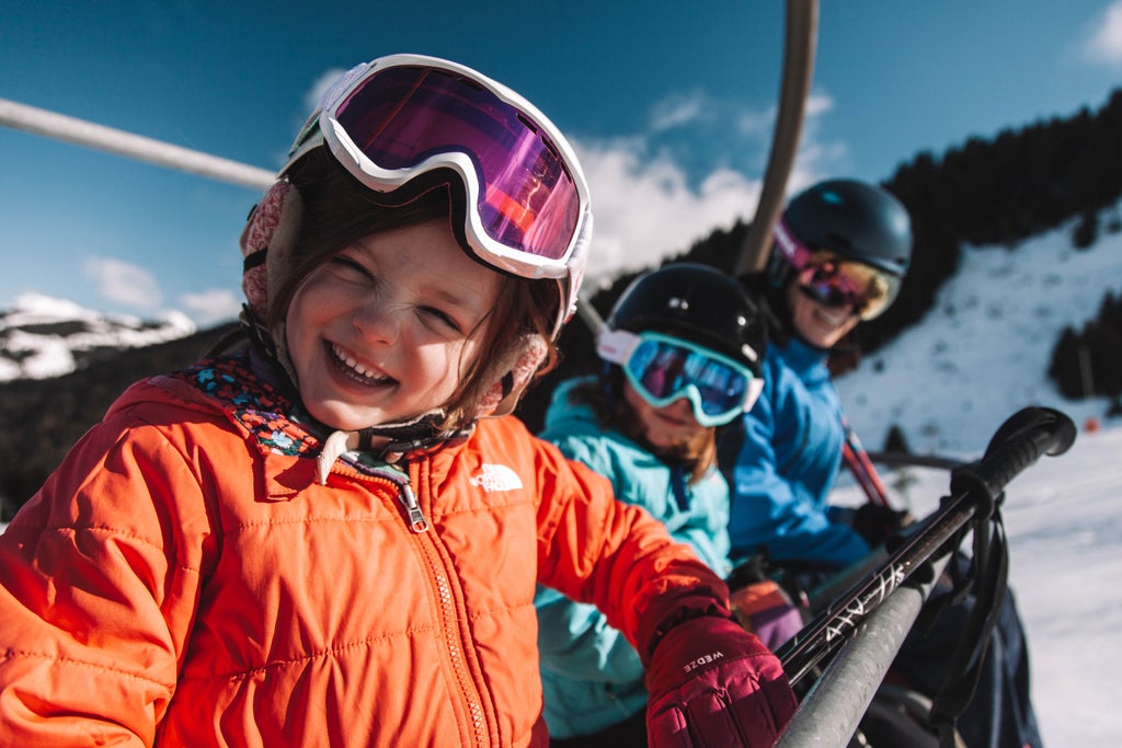 Morzine_Happy Kids_(c): V.T.L Photography