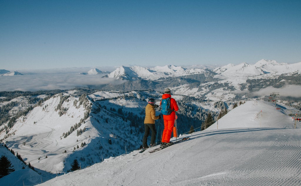 Morzine_Mountain Top View_(c): V.T.L Photography