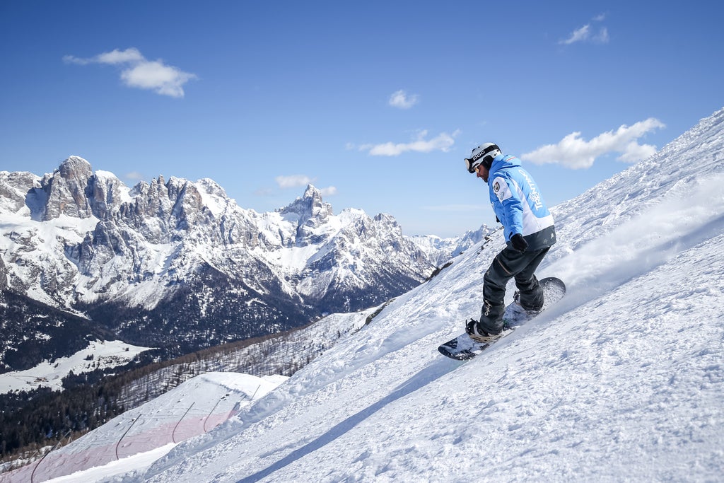 San Martino di Castrozza_Snowboarding at Tognola - Punta Ces_(c): Alice Russolo