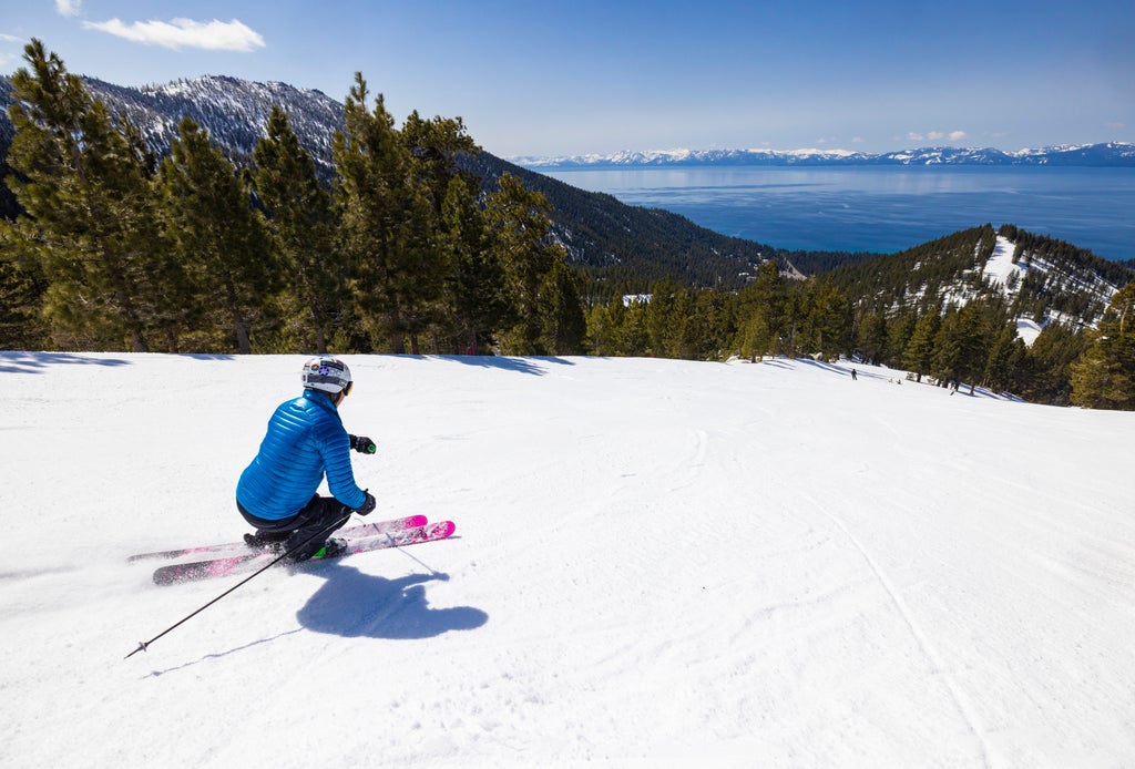 Diamond Peak - spring conditions 3 - photo by Ryan Salm