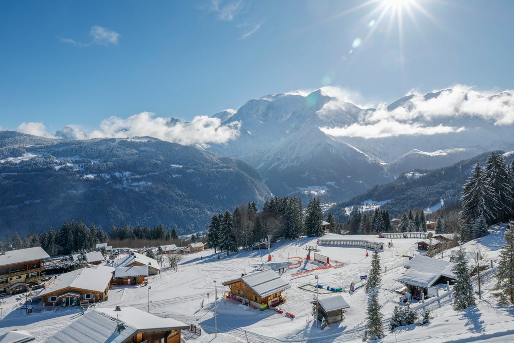 Saint Gervais_LeBettex_AerialView_(c): Boris Molinier