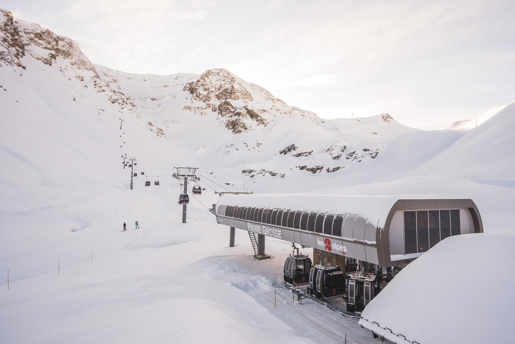 Les 2 Alpes_Pierre Grosse_Lower Terminal_(c): Luka Leroy / Les 2 Alpes