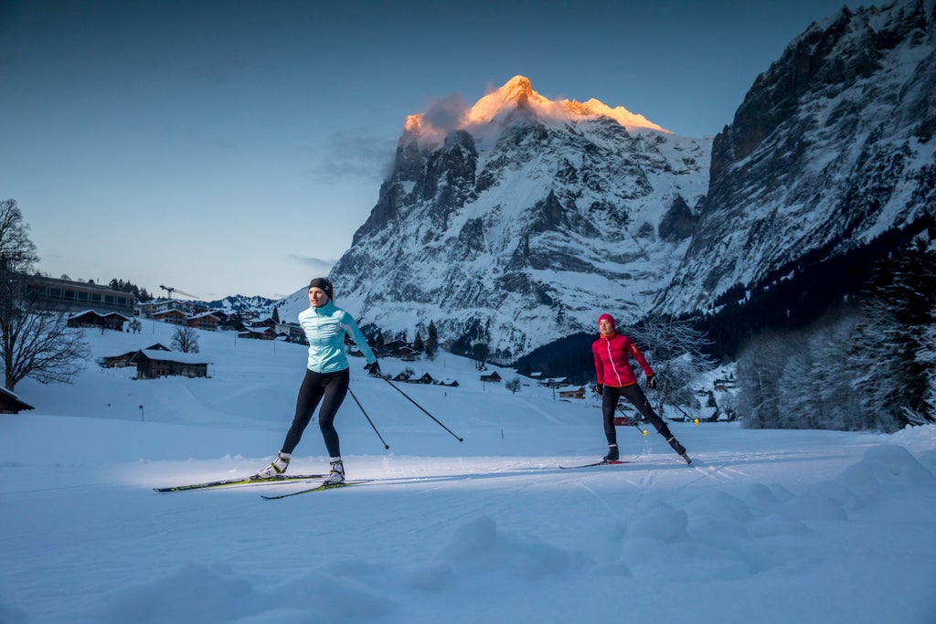 Grindelwald_Cross Country Skiing_Night_(c): Jungfrau Region Tourismus AG