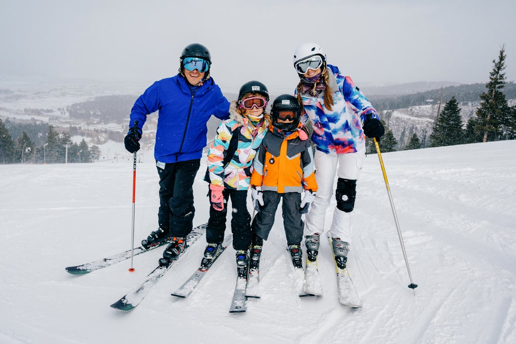 Angel Fire Resort_Griese Family and Friends_Group Photo_(c): Angel Fire Resort