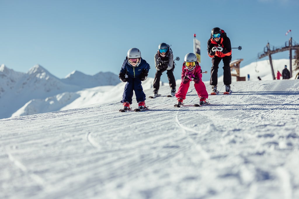Skifahren mit der Familie in Alpbach Alpbachtal Tourismus shootandstyle.com Alpbach-9