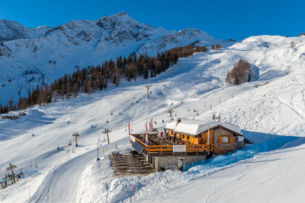 Courmayeur_La Chaumiere Restaurant_(c): Lorenzo Belfrond