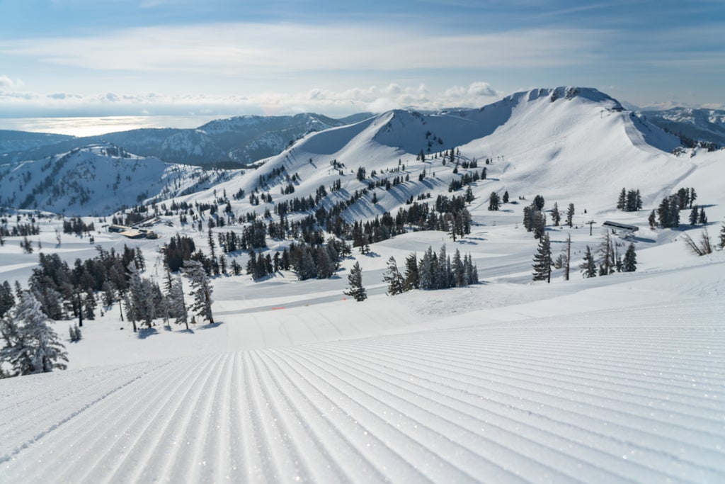 Palisades Tahoe_Slope Perfection_(c): Blake Kessler Media / Palisades Tahoe