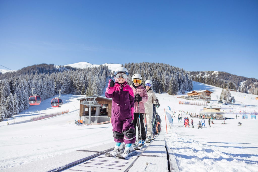 Ski Juwel_Schatzberg Zwergenland_Kids Slope_(c): Alpbachtal Tourismus / Shootandstyle