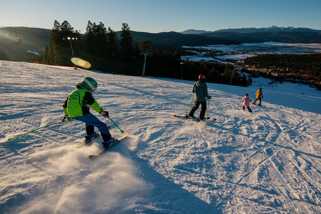 Angel Fire Resort_Hall Family_Sunset Race_(c): Angel Fire Resort