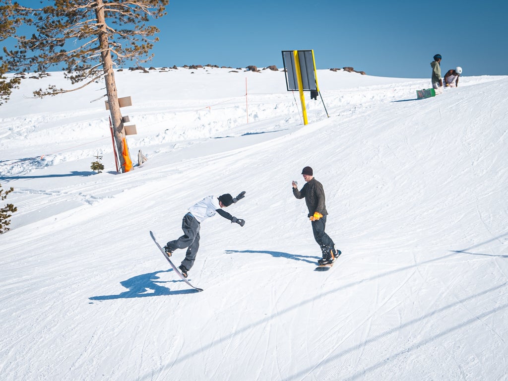 Boreal Mountain Resort_Peace Park Snowboard Action_(c): Boreal Mountain Resort