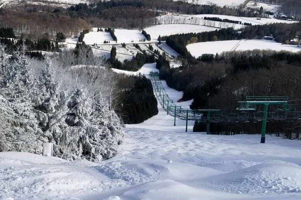 Elk Mountain Ski Resort - Landscape