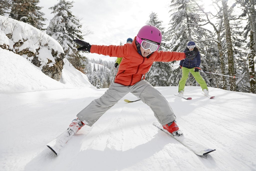 Petits et grands s'en donnent à coeur joie sur le domaine skiable d'Autrans-Méaudre