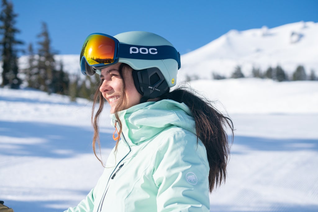 Mt. Bachelor_Woman_Candid Shot_(c): Mt. Bachelor
