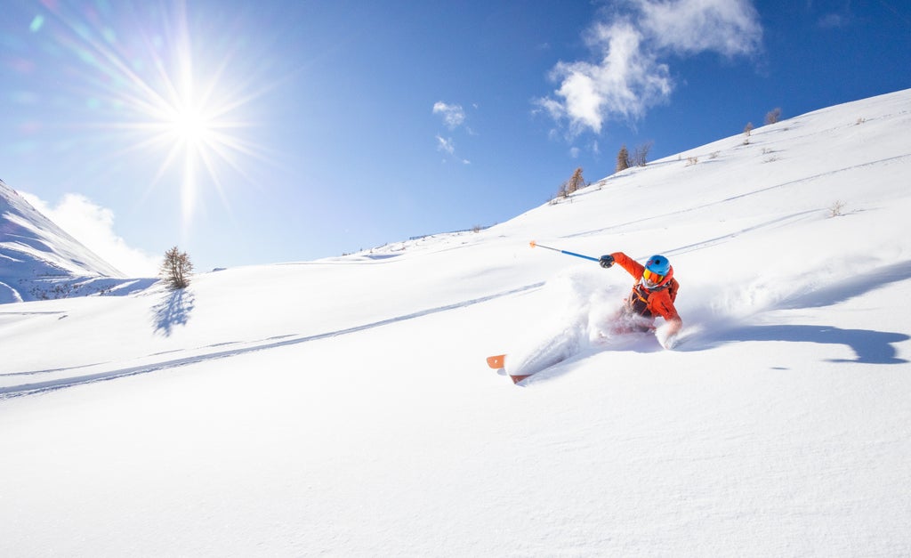 Serre Chevalier_Deep Powder Skiing_(c): Serre Chevalier