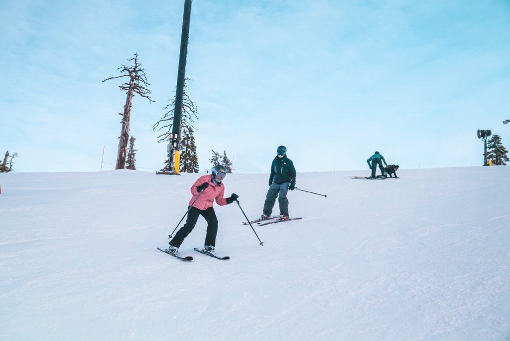 Boreal Mountain Resort_Beginner Ski Lesson_(c): Boreal Mountain Resort