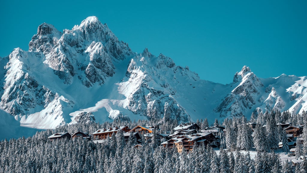 Courchevel_1850 View from 1650_(c): Alexis Brot