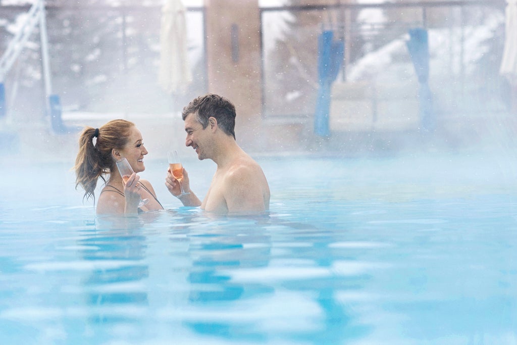 Sun Valley_Spa_Pool_Couple_(c): Sun Valley Resort Photographer: © Hillary Maybery