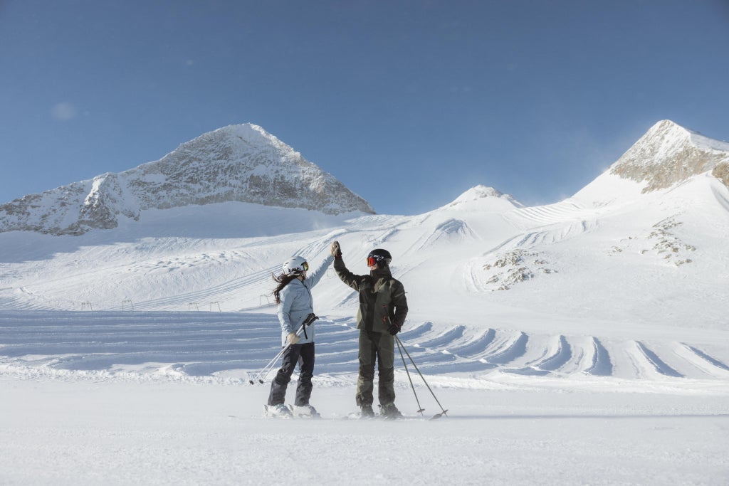 Hintertuxer Gletscher_Pristine Slopes_(c): Hintertuxer Gletscher