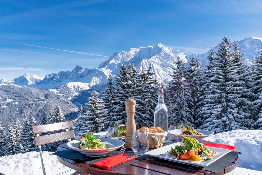 Saint Gervais_Alpine Terrace Lunch_(c): Boris Molinier
