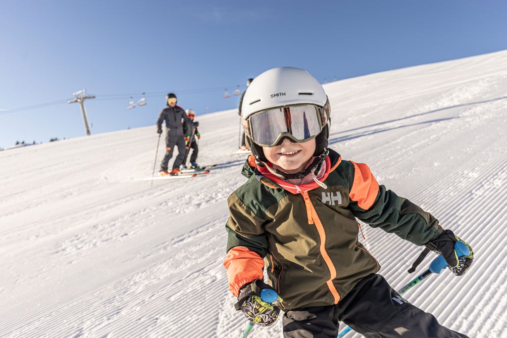 Alpbach_Kid on the Slope_(c): Alpbachtal Tourismus / Shootandstyle