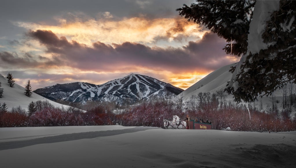 Sun Valley_Trailcreek_SleighRide_Baldy_View_(c): Sun Valley Resort Photographer: © Kevin Syms