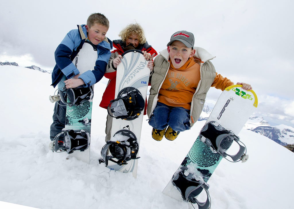 Avoriaz_Snowboard kids_(c): Avoriaz